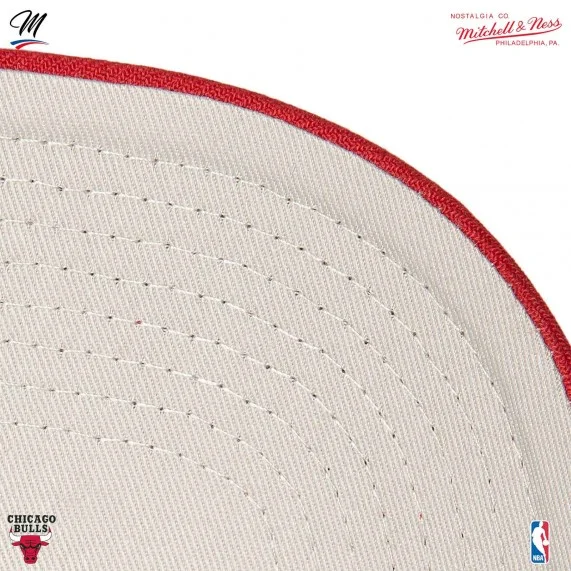 NBA Chicago Bulls HWC "Overbite" Mütze (Cap) Mitchell & Ness auf FrenchMarket