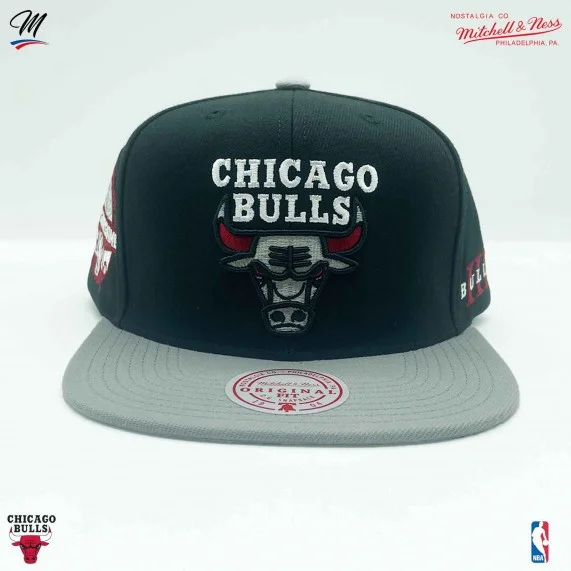 Cappello NBA "Core III Snapback" Chicago Bulls (Cappellino) Mitchell & Ness chez FrenchMarket