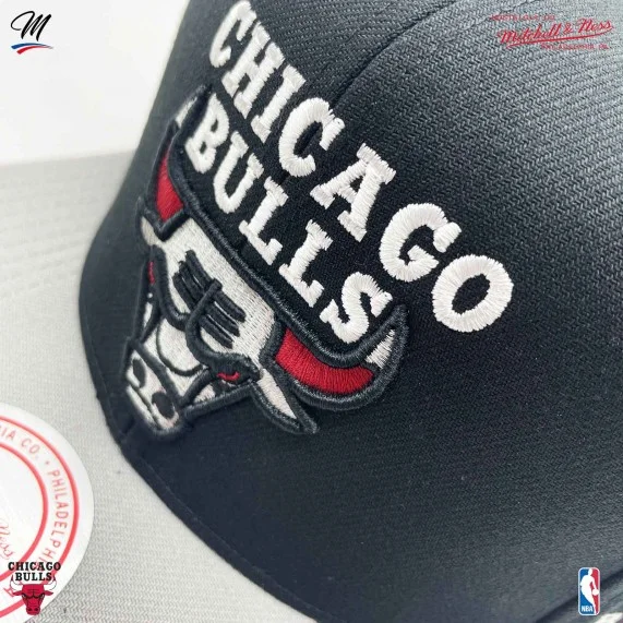 Cappello NBA "Core III Snapback" Chicago Bulls (Cappellino) Mitchell & Ness chez FrenchMarket