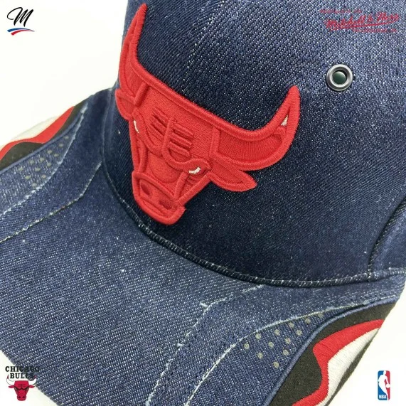 Casquette NBA Chicago Bulls "Day 6 Snapback" (Casquettes) Mitchell & Ness chez FrenchMarket