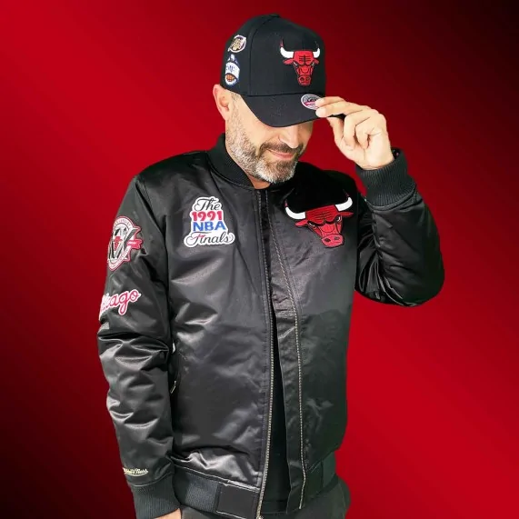 Giacca bomber NBA Flight Chicago Bulls in raso (Bombardiere) Mitchell & Ness chez FrenchMarket