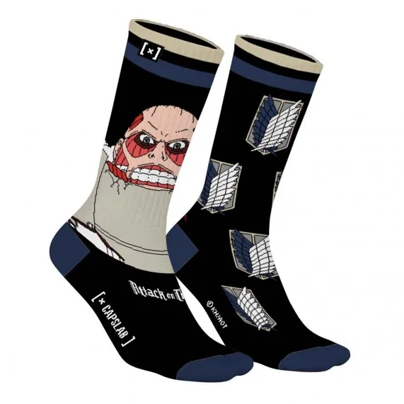 Chaussettes de Sport "Attack on Titan" (Chaussettes de sport) Capslab chez FrenchMarket